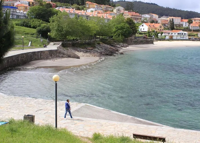 Playa De Quenxe Corcubión