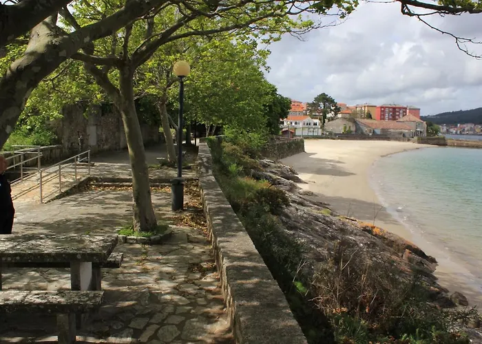 Playa De Quenxe Corcubión